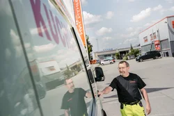 Entkiesen und Bekiesen von Flachdächern